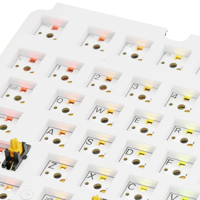 GMMK 3 Switch Plate 75% FR4 White ANSI