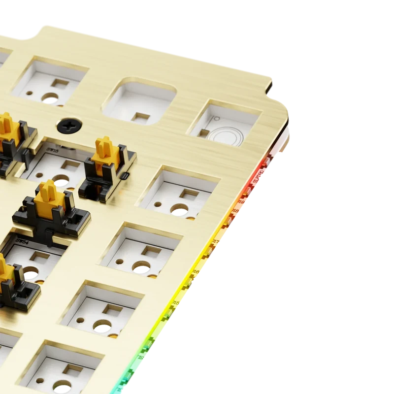 GMMK 3 Switch Plate 75% Brass ISO