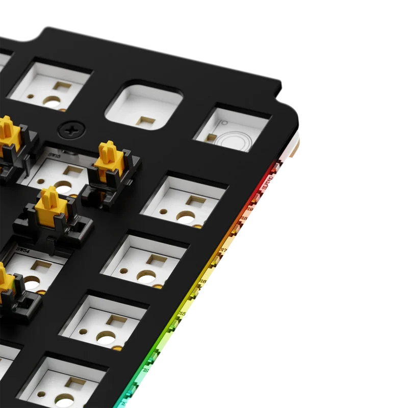 GMMK 3 Switch Plate 75% Aluminum Black ISO
