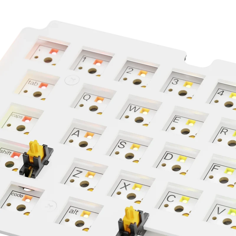 GMMK 3 Switch Plate 65% FR4 White ANSI