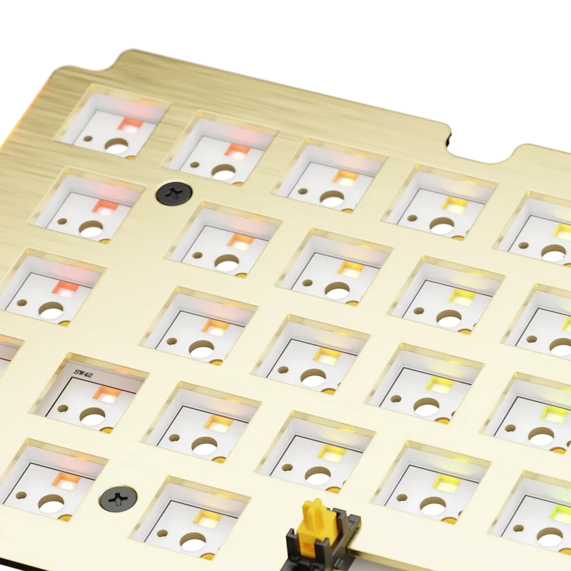 GMMK 3 Switch Plate 65% Brass ISO