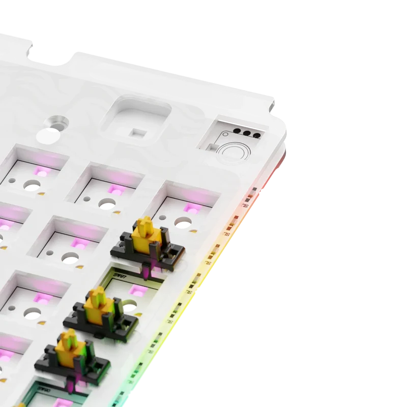 GMMK 3 Switch Plate 100% Polycarbonate ISO