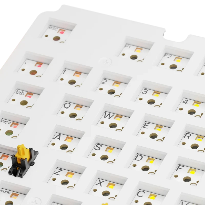 GMMK 3 Switch Plate 100% FR4 White ANSI