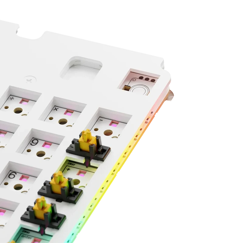 GMMK 3 Switch Plate 100% FR4 White ANSI