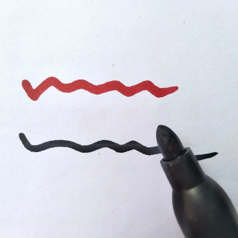 Wholesale 6mm Writing Width Waterproof Permanent Logistics Marker Pen Alcohol and Oil-Based for Paper Large Volume