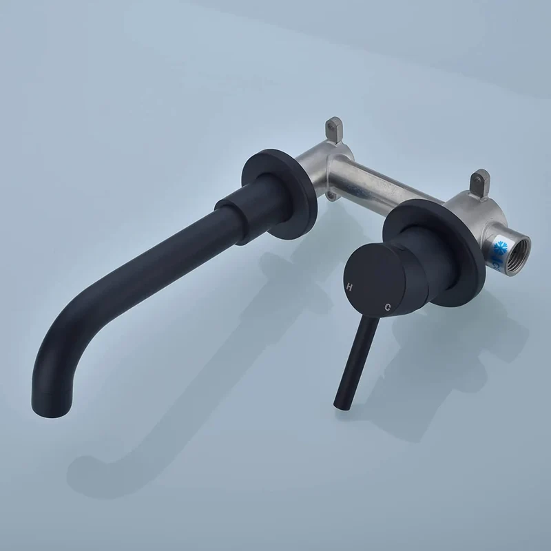 Modern Polished Chrome Single Handle Wall-Mounted Bathroom Faucet with Ceramic Valve Core and Brass Construction