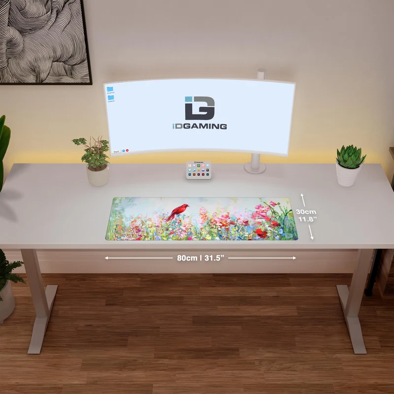 Kardinal unter den Wildblumen