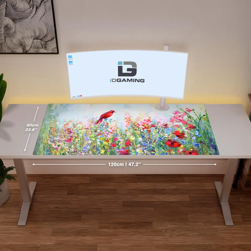 Kardinal unter den Wildblumen
