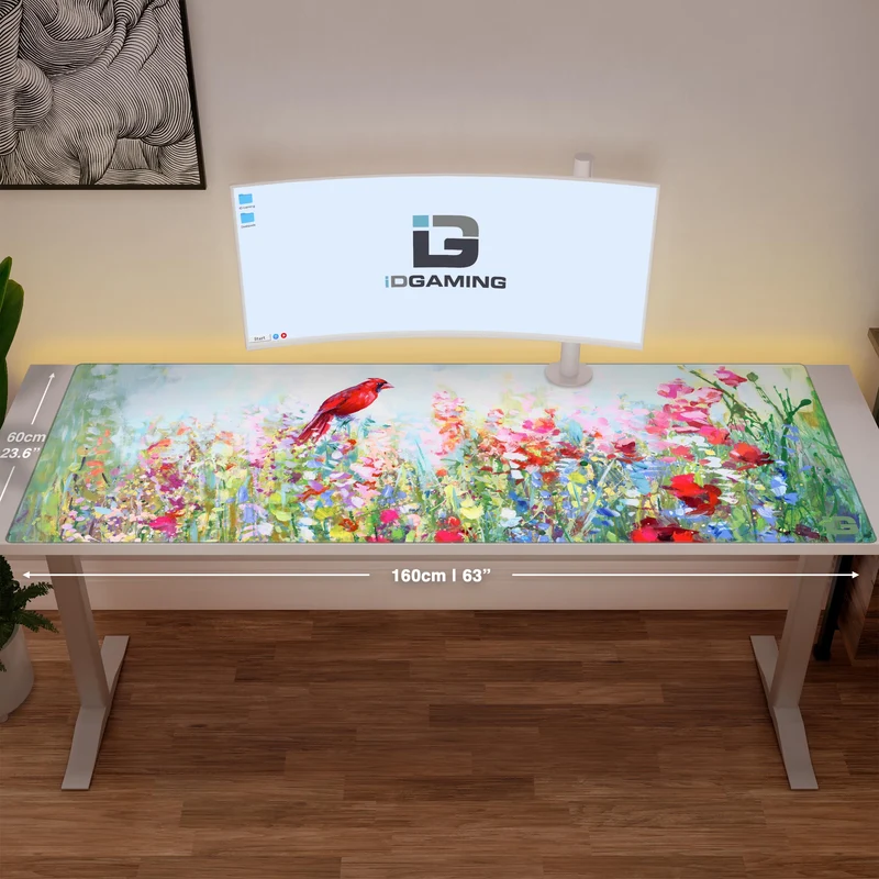 Kardinal unter den Wildblumen