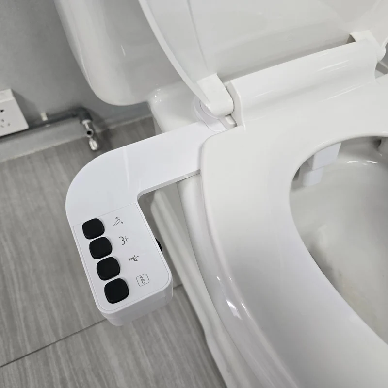 Newly Upgraded Sanitary Ware with Double Nozzles for Feminine Wash Device