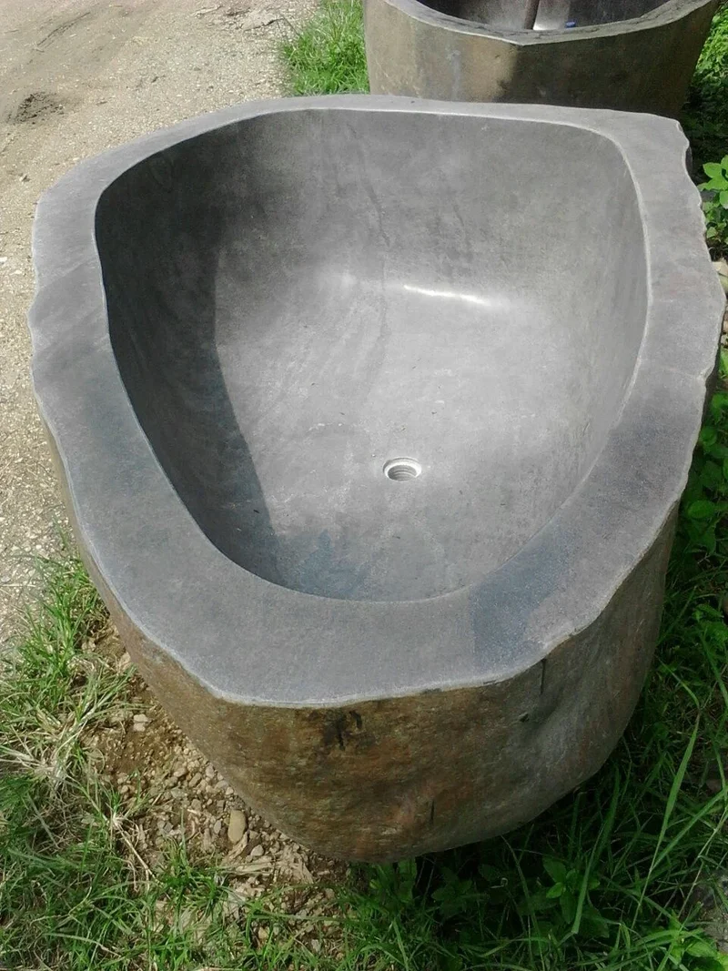 Outdoor Decoration Natural River Brown Stone Bathtub for Sale