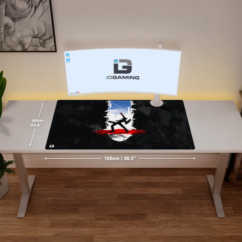 Kettensäge im Schatten