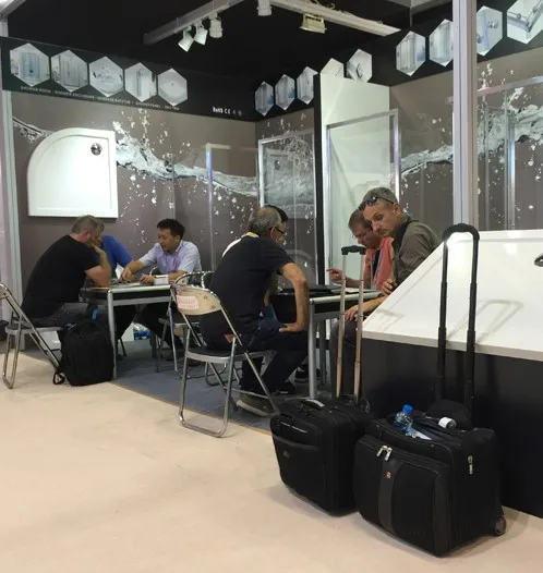 Factory Price Custom Oem Large Folding Movable Plastic Portable Cheap Folding Bathtub for Adults