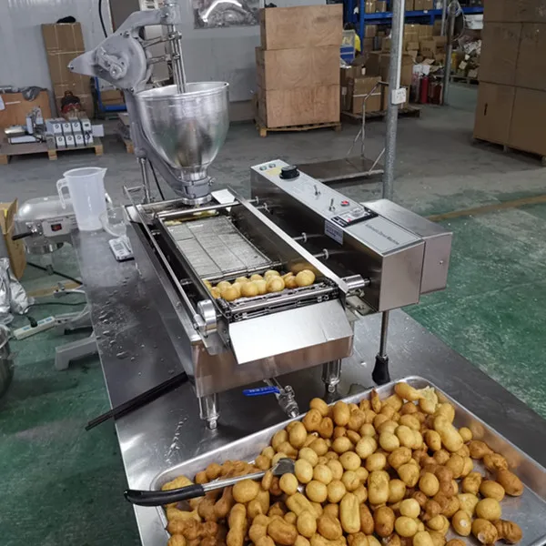 New Professional Use Commercial Catering Equipment 4-Rows Mini Donut Making Machine 110V/220V Electric Fully Flour Bakery