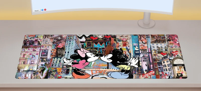 Mickey verliebt sich