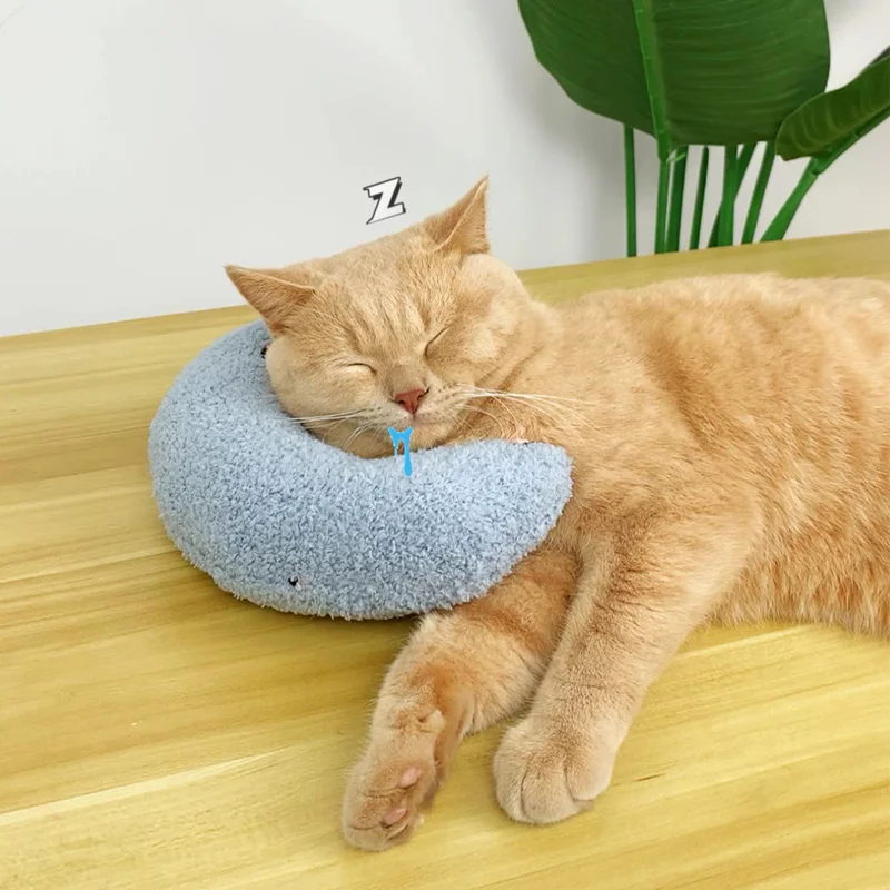 Warm Fluffy Pet Neck Pillow Comfortable U-Shaped Cushion for Cats Dogs Anxiety Relief and Deep Sleep