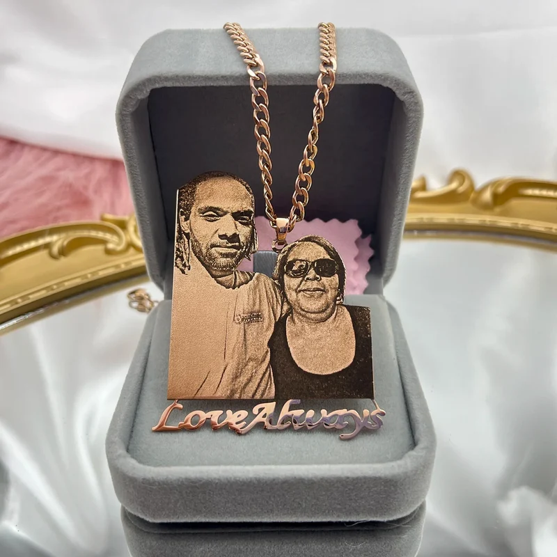 Wholesale Custom Photo Necklace Custom Stainless Steel Engrave Pet Dog Cat Name Memory Frosted Photo Necklace Jewelry For Woman
