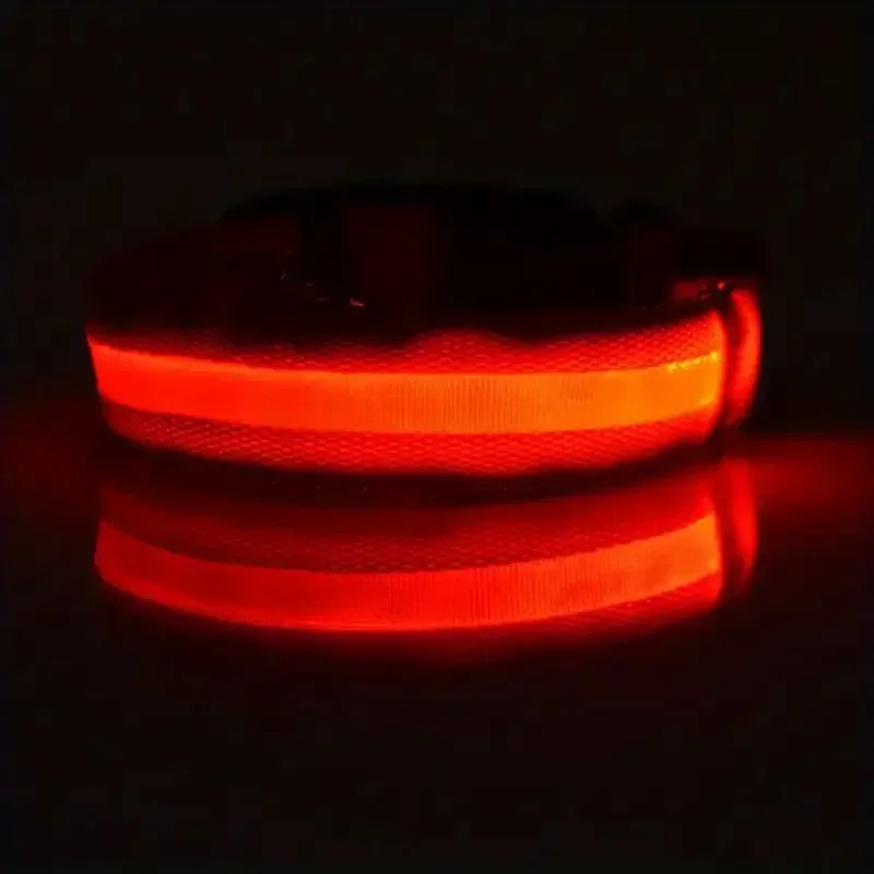 Light Up LED Pet Dog Collar Safety Night Walking Flashing Glow In The Dark LED Pet Dog Battery Collar Small Medium Large Dog