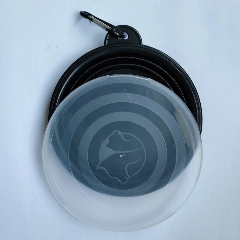 Pet Collapsible Black Frame Bowl Keychain Portable Travel Food Water Dish Dog Cat BPA Free Silicone Lightweight Pet Feeding Bowl
