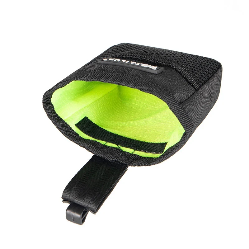 1PC Mini Portable Pet Summer Supplies Dog Snack Bag Outdoor Training Bag Convenient Carry-On for Dogs
