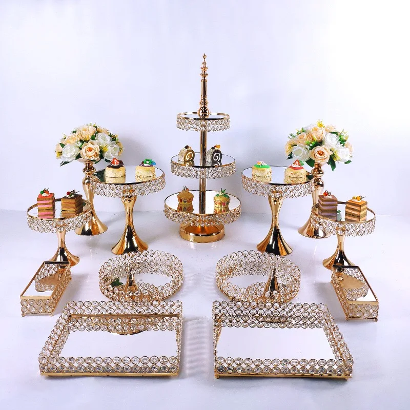 Wholesale Luxury Iron Cake Stands Set Gold Wedding Favor Cookware Tool for Kitchen Metal Cupcake Buffet Display Dessert Stand