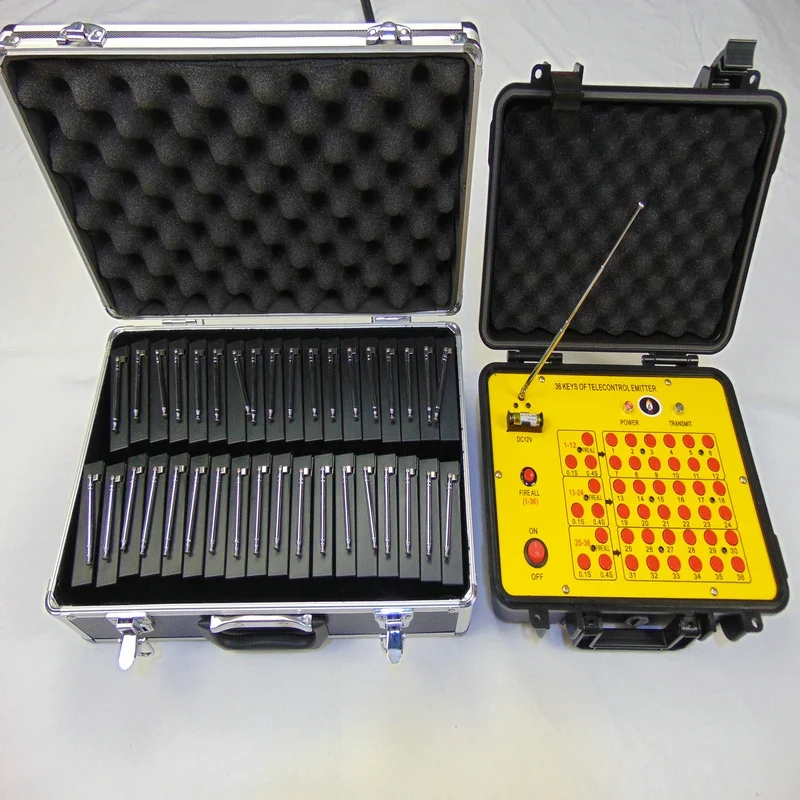 AN36 36 Cues Cold HAPPINESS Pyrotechnic Machine Wedding Celebration Firework Firing System Stage Fountain Hand Held Cold Pyro