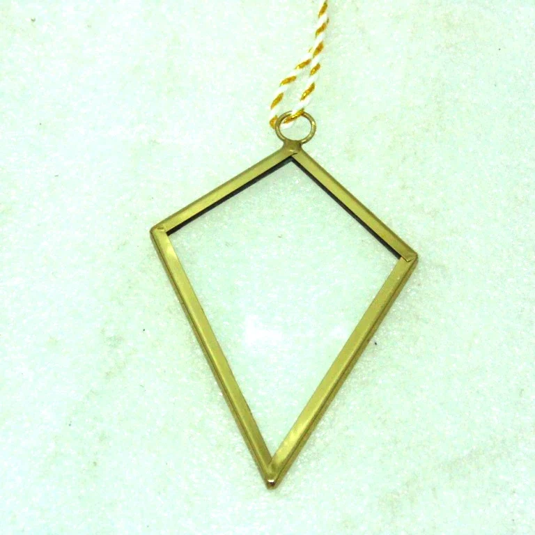 Hot Selling Decorative Christmas Hanging Golden Metal With Glass Hexagon Shaped Ornament