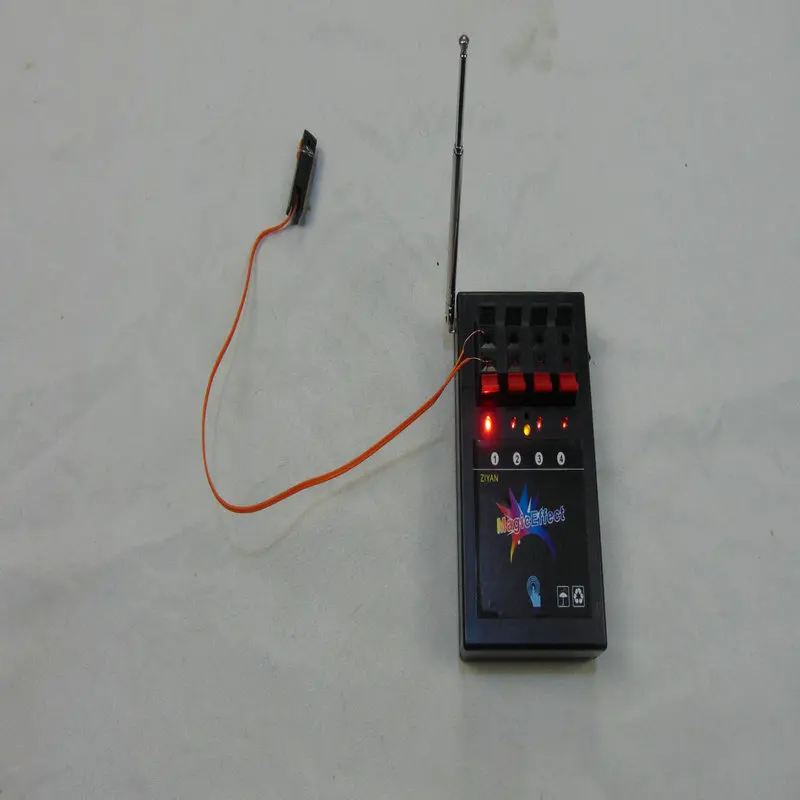 2024 New Style Remote Control Pyrotechnic 60 Cue Radio Firing Box Fireworks Firing System for Pyro Musical Firework Display