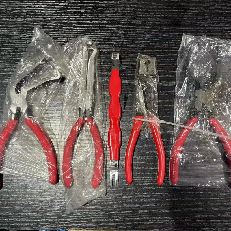 Red and black elbow 60 degree power-off pliers bolt pliers multi-purpose pliers car oil pipe separation harness pliers cross-border pliers