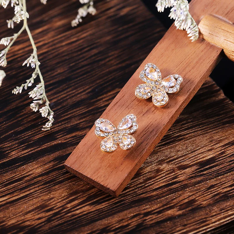 Rose Gold Flower Crystal Earrings Women's Romantic Party Jewelry Circling Setting White