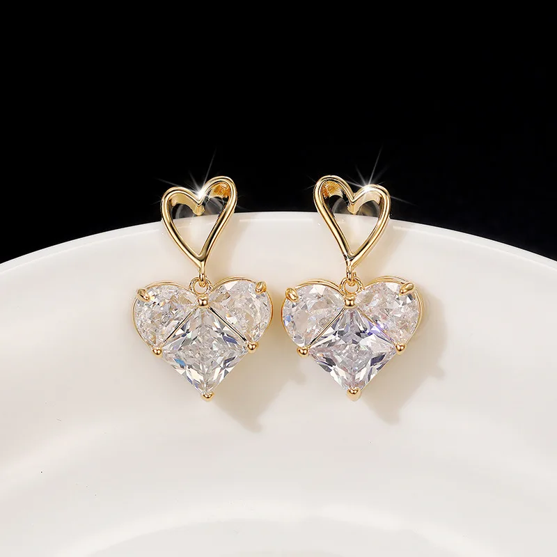 Heart Shape Crystal Drop Earrings Gold Plated Women's Wedding Jewelry Romantic Style E1812