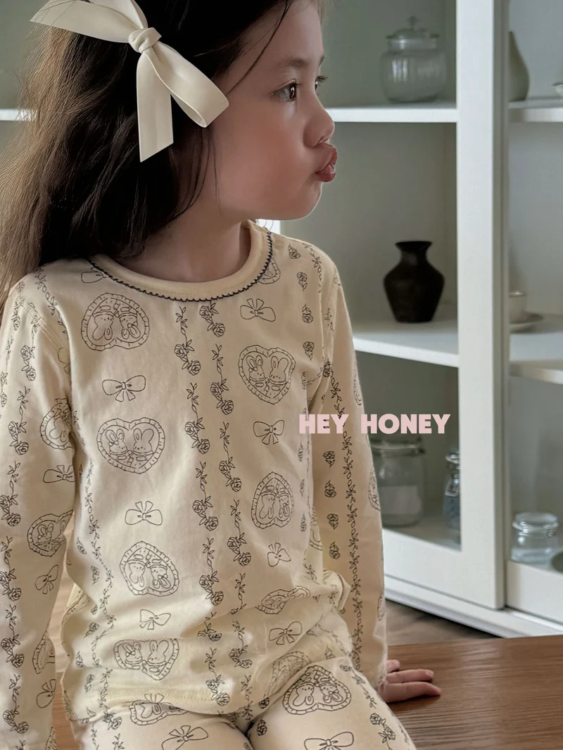 Spot Large and Small Roll Heyhoney24 Lycra Cotton Boys and Girls Autumn Clothes Intimates Printed Home Clothes Pajamas Two-Piece Set