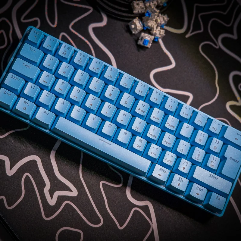 Mechanische Gaming-Tastatur mit 60 % RGB – verkabelt