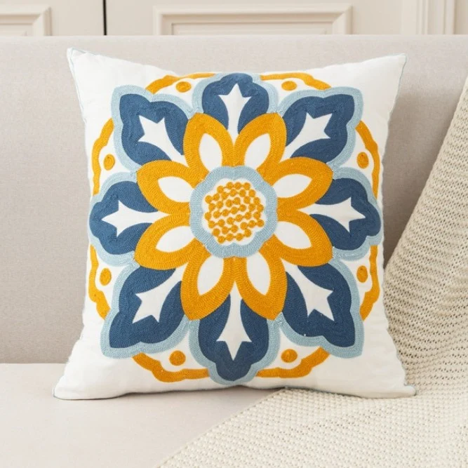 Nordic Towel Embroidered Embroidered Embroidered Pillow Living Room Cream Sofa Cushion Flower Model Room Bay Window Cushion Cover