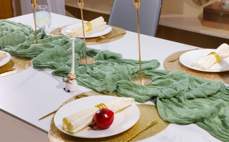 Cross-border foreign trade wholesale Bali yarn wrinkled table flag twist table flag tablecloth wedding party decoration wrinkled table flag