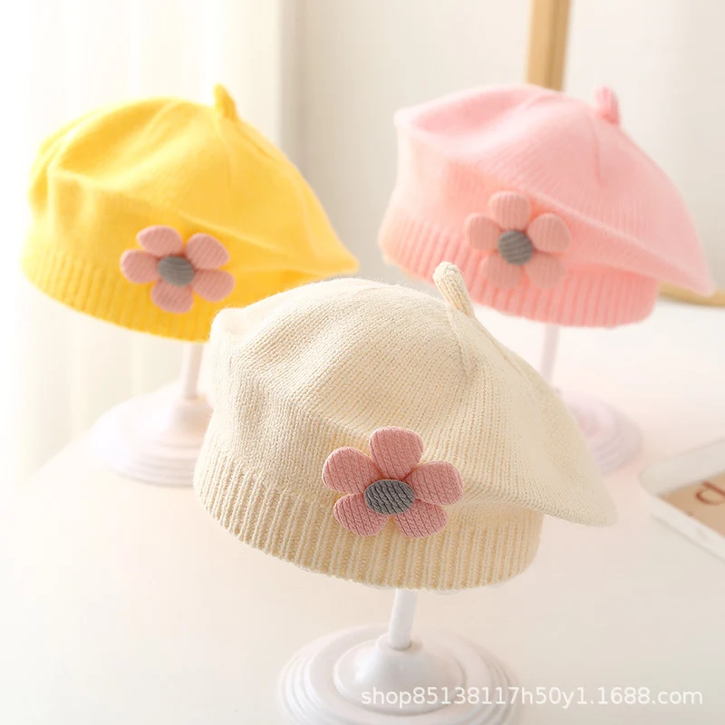 Baby hat autumn and winter baby girls' cute flower beret children's wool hat girls' knitted painter hat fashion