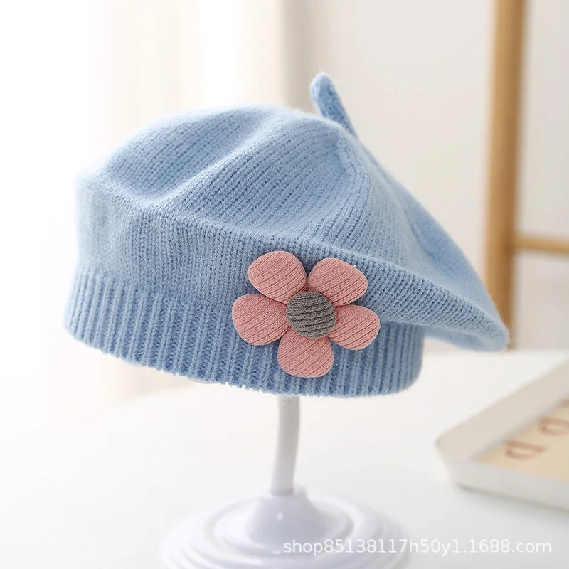 Baby hat autumn and winter baby girls' cute flower beret children's wool hat girls' knitted painter hat fashion