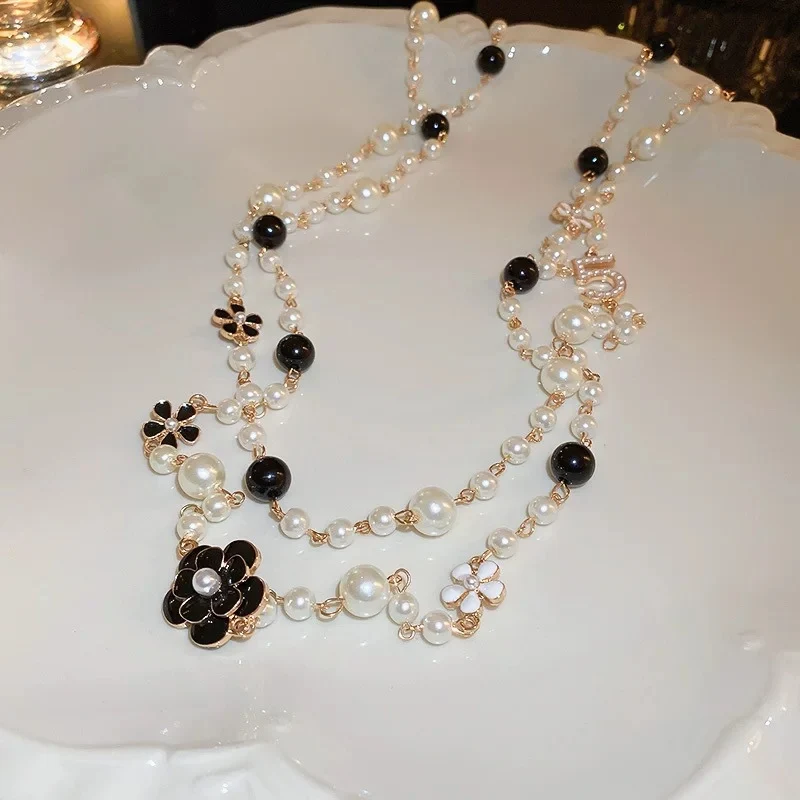 Light Luxury and High-End Multi-Layered Pearl Sweater Chain, Feminine, Simple, Long Autumn and Winter Necklace, Alloy Accessories, Jewelry