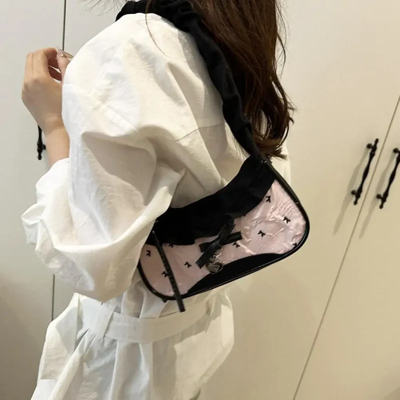 Fashion Grid Mini Handbag with Adjustable Shoulder Strap Korean Style Hand-held Commuting Bag Single-Shoulder Crossbody Underarm