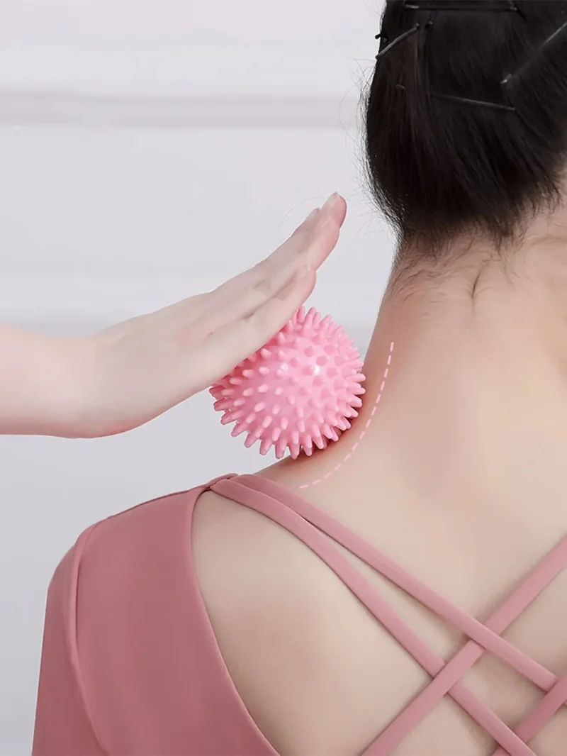 Fascia Ball Raised Point Massage Ball TPR Posture Master Yoga Ball Waist and Back Foot Massage Ball Muscle Relaxation Massage