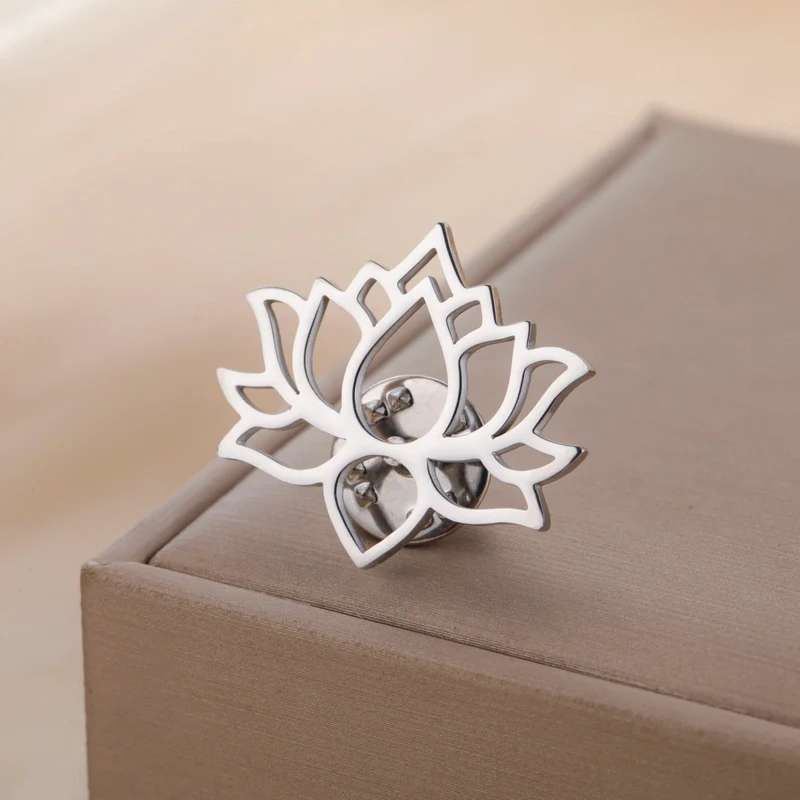 Skyrim Lotus Flower Women's Brooch Stainless Steel Gold Color Suit Badge Lapel Pin Yoga Buddhism Amulet Accessories Wholesale