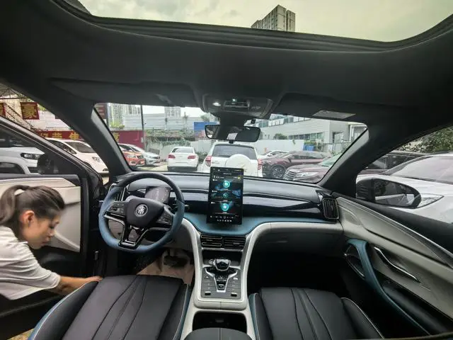 Used Car BYD Song Pro 2021 DM-i 1.5T Electric Vehicle Luxury Adult Sedan Plug-in Hybrid Car