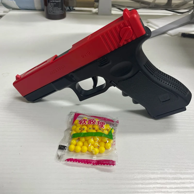 2025 New Soft Bullet and Airsoft Pistol Manual G17 G lock Toy Gun Lower Magazine Laser Outdoor Sports CS Game Weapon Kisd Gift