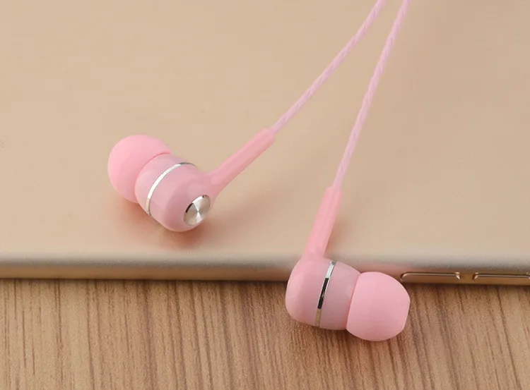 2024 New 3.5mm Wired In-earSuper Bass Crack Colorful Headset Earbud with Microphone Hands Free Sport Earphone For Android iPhone