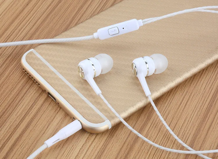 2024 New 3.5mm Wired In-earSuper Bass Crack Colorful Headset Earbud with Microphone Hands Free Sport Earphone For Android iPhone