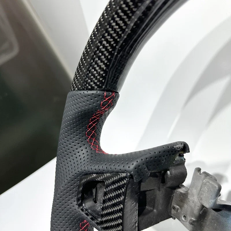 Free Shipping From France for Megane 3 Black Carbon Fiber with Black Perforated Leather Red Stitching for Renault Megane 3 RS