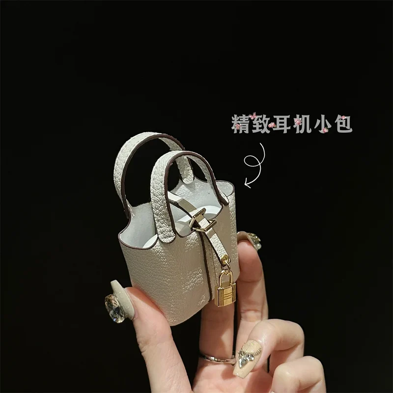 2024 New style Mini House Small Bag Handheld Portable Hand Rope Bluetooth Earphone Bag Zero Wallet Multi functional Small Bag