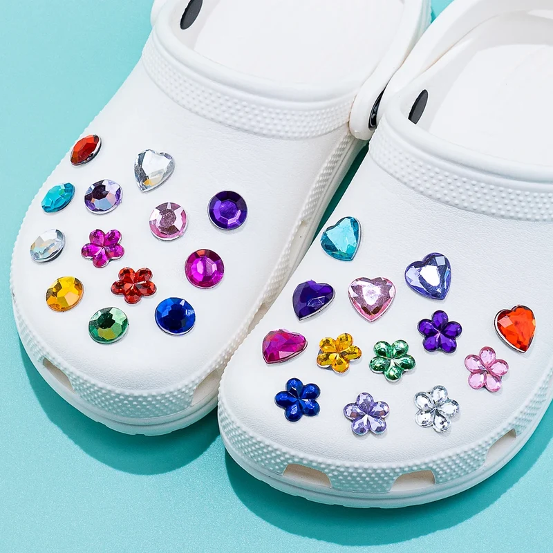 1PCS Bling Crystal PVC Shoe Charms Flower Heart Shaped Gem DIY Accessories Shoe Decorations Charms Transparent Diamond