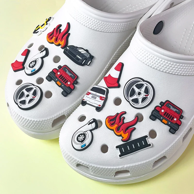 1/9pcs Cruel Jeep Sports Car Shoe Charms for Boys Kids Gift Turbine Hub Shoe Decoration Accessories Ship's Anchor Pin Clog