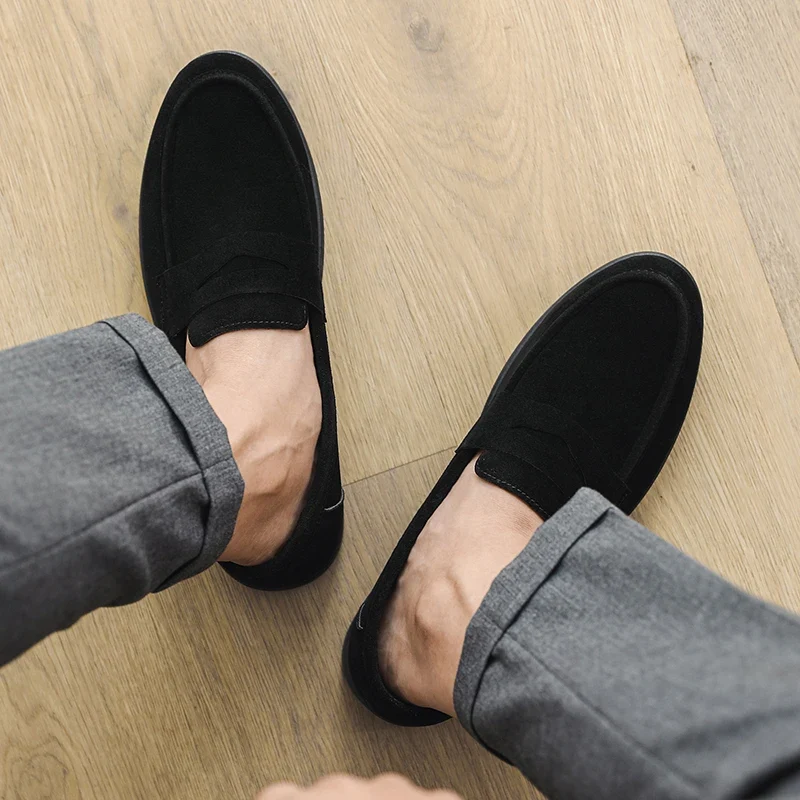 Hot Sale Men's Slip On Loafers Preppy Lightweight Breathable Comfort Outdoor Flats Non Slip Soft Sole Casual Daily Walking Shoes